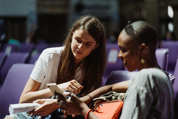 How Do UK Sports Organizations Adapt to Changing Regulations?